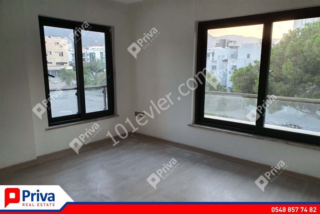 Office To Rent in Girne Merkez, Kyrenia