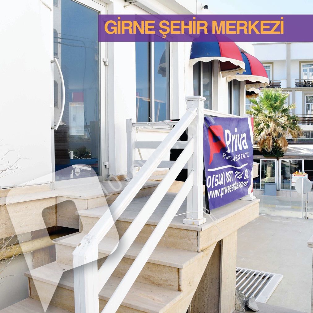 GİRNE MERKEZ EN İŞLEK CADDESİ ÜZERİNDE, DOME OTELİ KARŞISINDA, DENİZ MANZARALI, KÖŞE, ÜST KAT DÜKKAN 75 M2