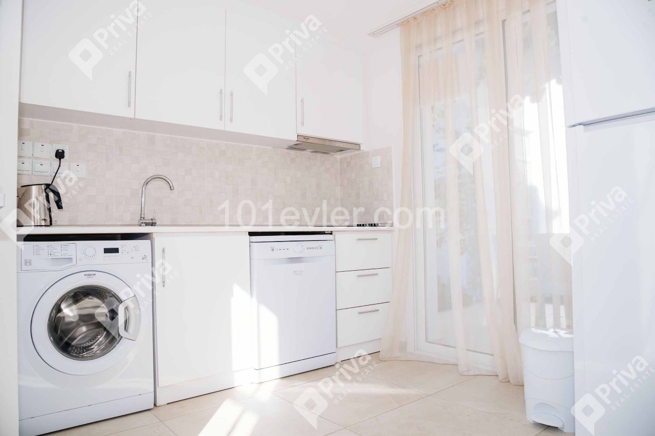 Flat To Rent in Alsancak, Kyrenia