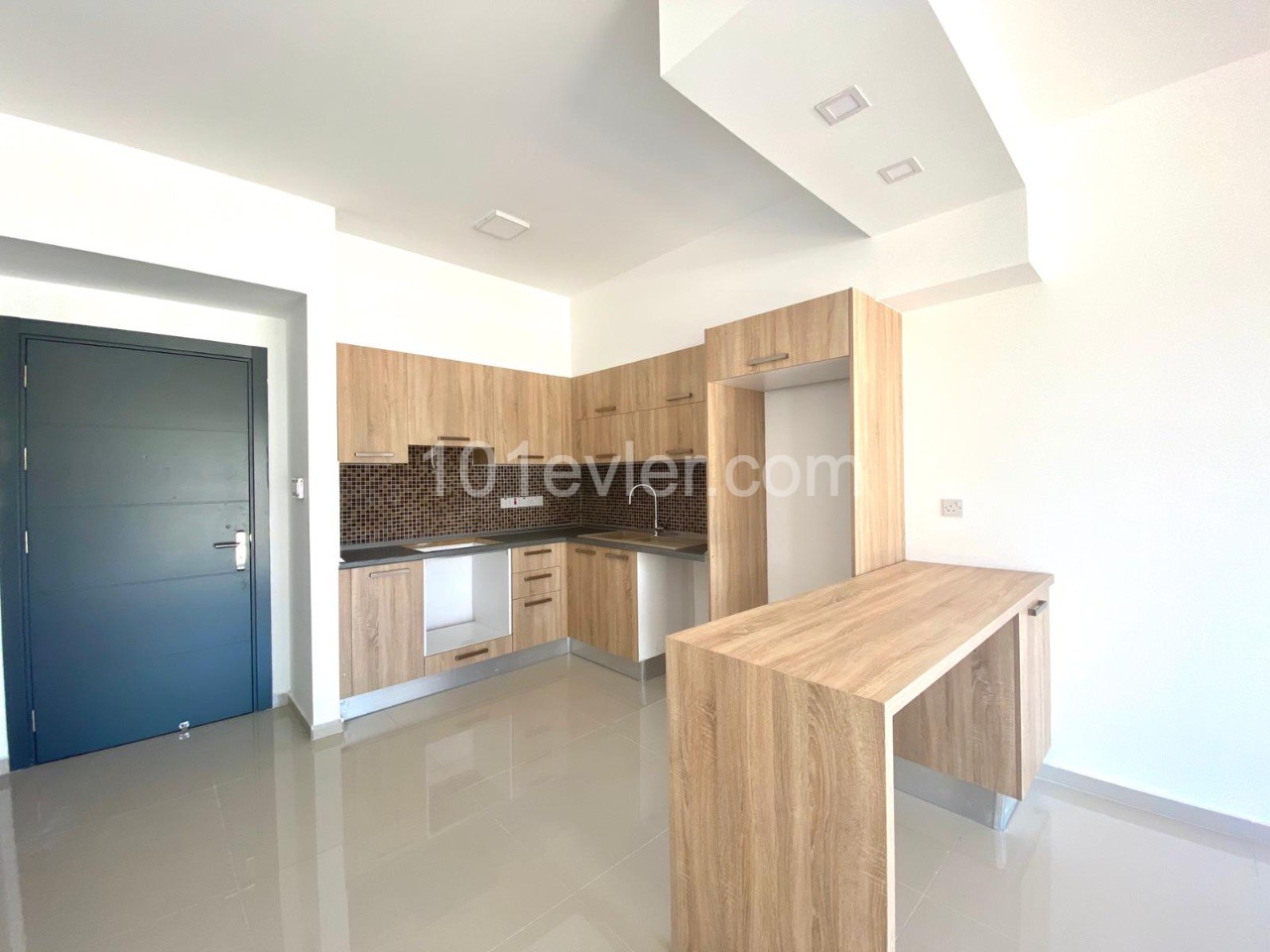 1+1 Wohnung zum Verkauf in Nikosia Hamitköy, Zypern 63 m2, Garten und 7/24 gesichertes Grundstück 47.000 Llogara ** 
