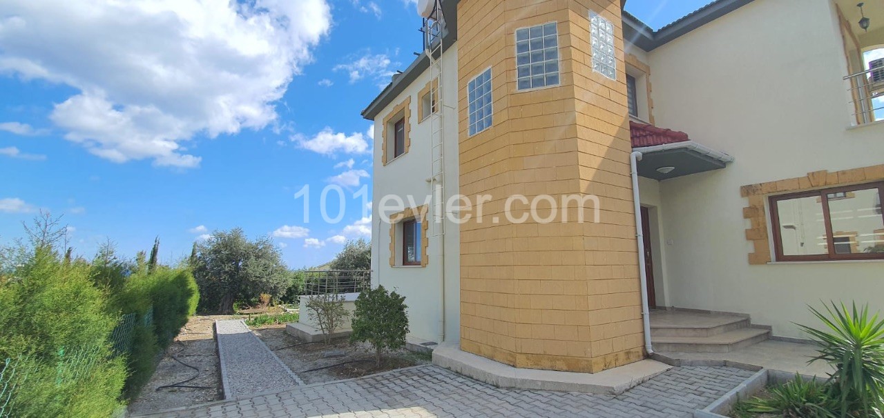 Villa To Rent in Edremit, Kyrenia