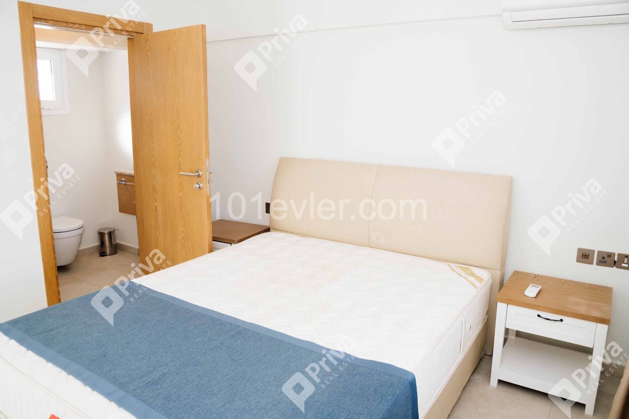 Flat To Rent in Alsancak, Kyrenia