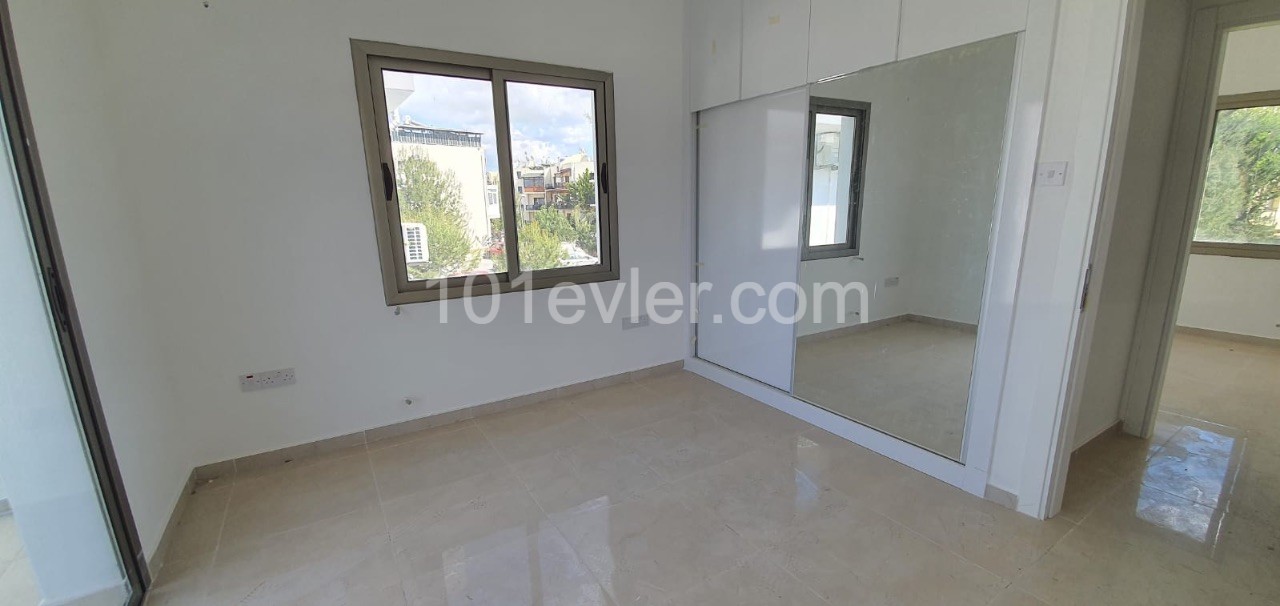 GİRNE ALSANCAK 2+1 KİRALIK DAİRE, DENİZ MANZARALI ve 90 m2 TERASLI