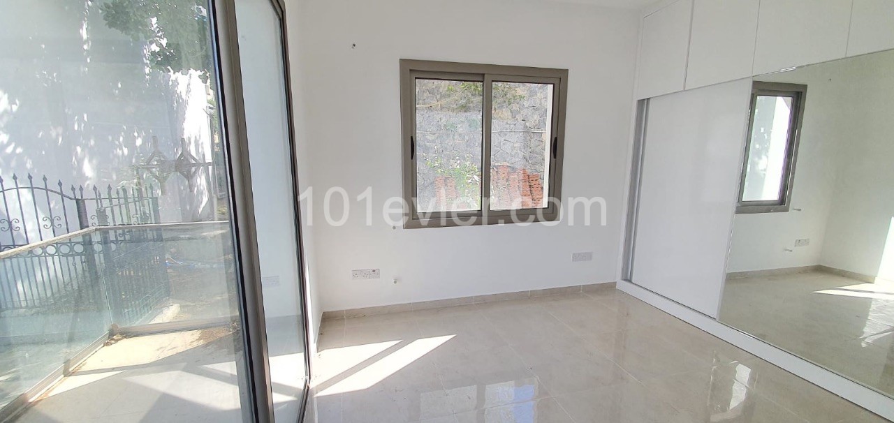 2 bedroom flat for rent in Alsancak, with garden, fruit trees, well