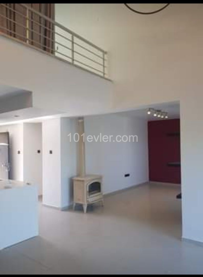 2 bedroom dublex flat