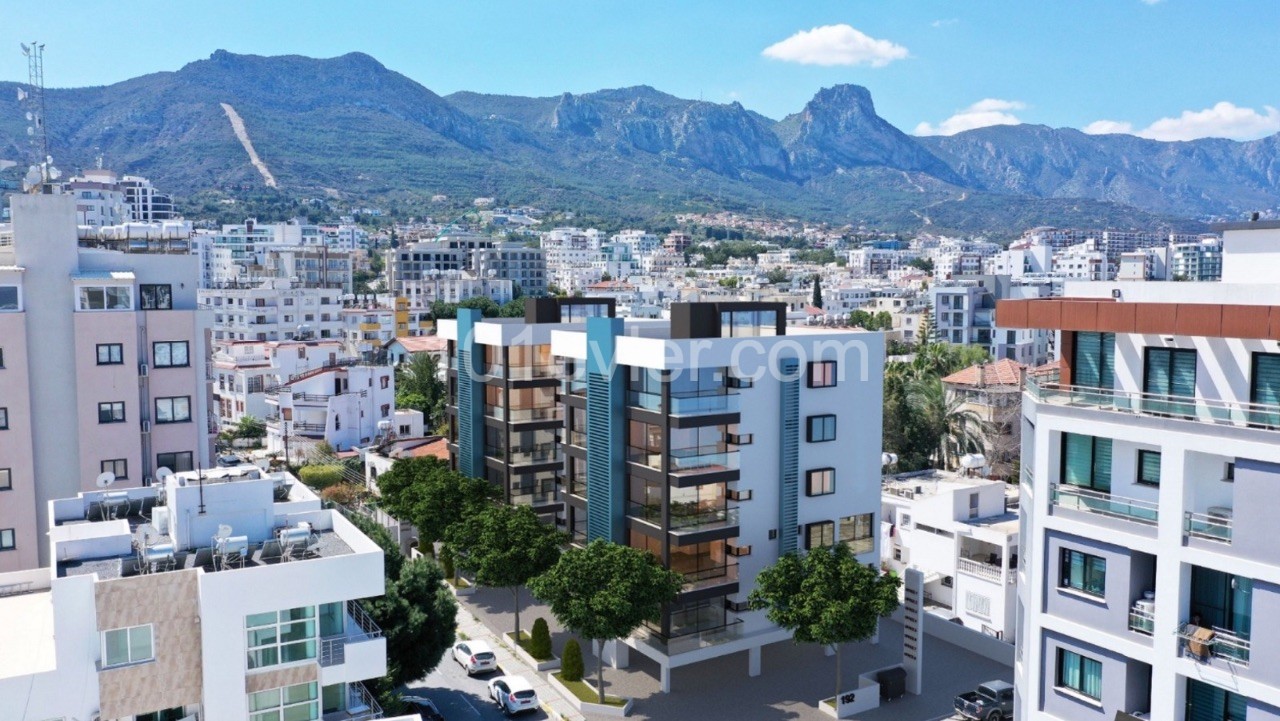 2 + 1 APARTMENTS OF 86 m2 WITH A UNIQUE LOCATION IN THE CENTER OF KYRENIA, OFFICE FLOORS ARE AVAILABLE, THE POSSIBILITY OF BEING IN THE SAME BUILDING AS YOUR OFFICE ** 