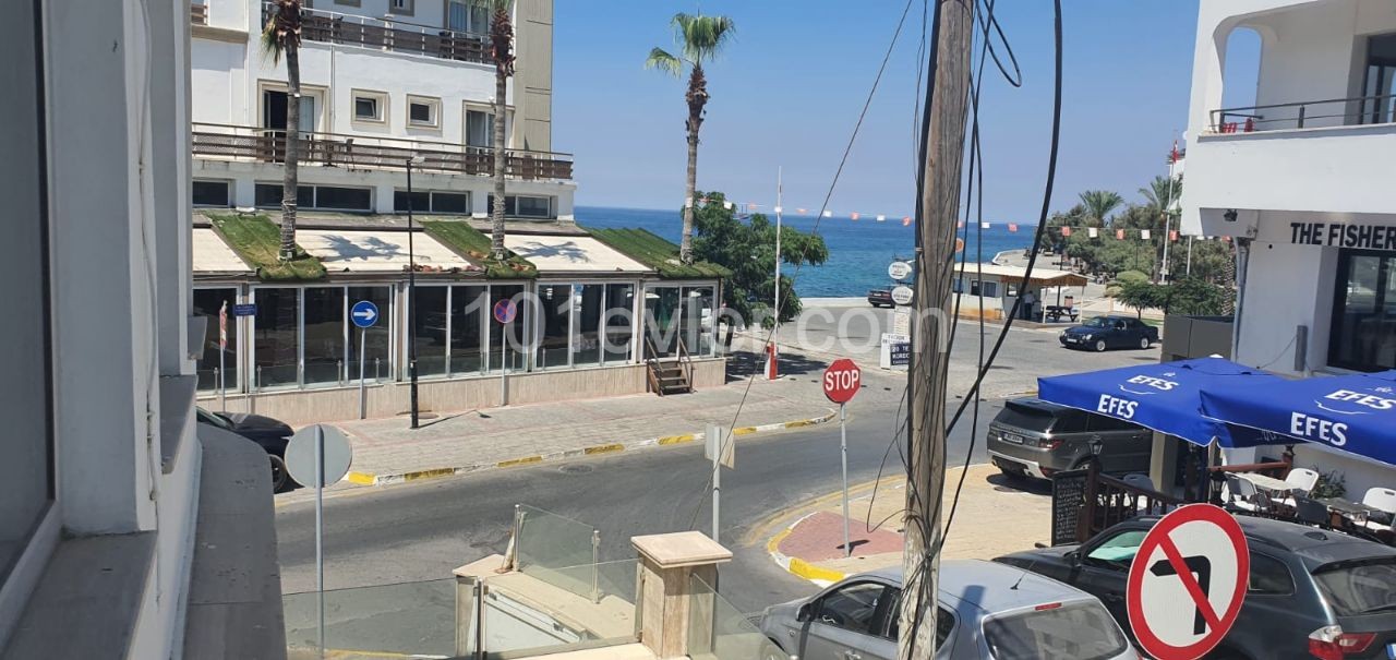 Business To Rent in Aşağı Girne, Kyrenia