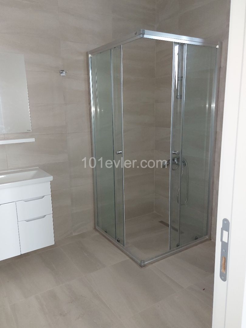 2+1 FLAT FOR SALE IN KYRENIA IN A PRESTIGIOUS COMPLEX ** 