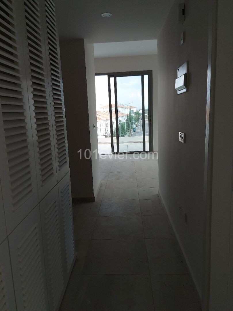 2+1 FLAT FOR SALE IN KYRENIA IN A PRESTIGIOUS COMPLEX ** 