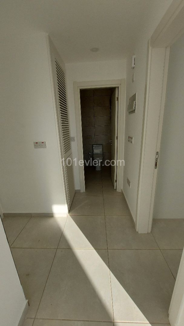 1+1 in a complex in Alsancak, Kyrenia ** 