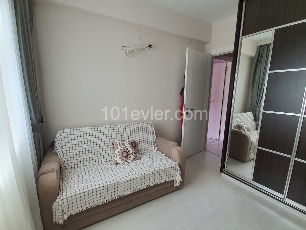 GİRNE EŞYALI 3+1 KİRALIK DAİRE 135 m2 