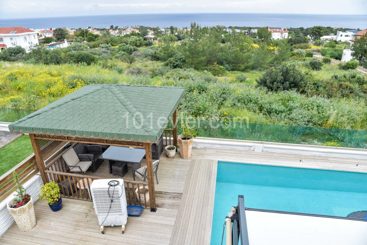 Zypern Kyrenia Alsancak TA 3 + 1 VILLA mit Meerblick, Privater Pool, 220m2 Möbliert ** 