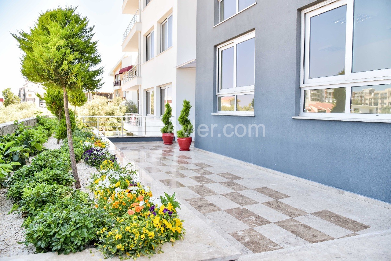 3+1 NEW FLAT FOR SALE IN CYPRUS KYRENIA CENTER 135 m2, SUITABLE FOR COMMERCIAL USE, PERFECT LOCATION ** 