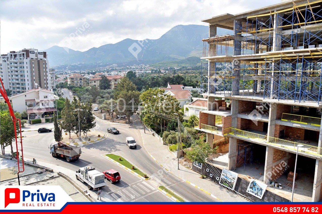 3+1 NEW FLAT FOR SALE IN CYPRUS KYRENIA CENTER 135 m2, SUITABLE FOR COMMERCIAL USE, PERFECT LOCATION ** 