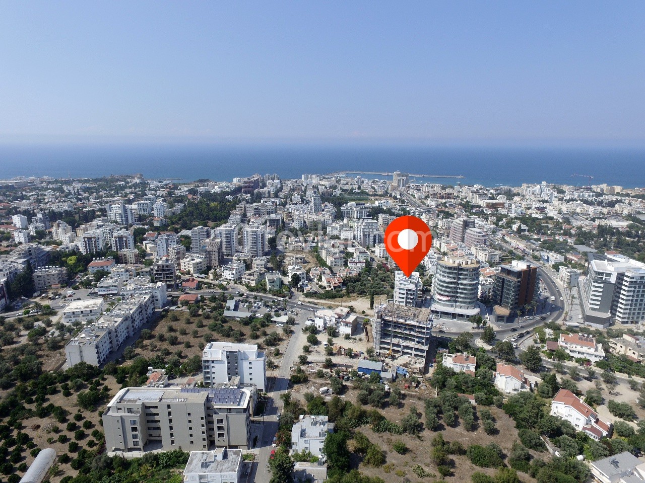 3+1 NEW FLAT FOR SALE IN CYPRUS KYRENIA CENTER 135 m2, SUITABLE FOR COMMERCIAL USE, PERFECT LOCATION ** 