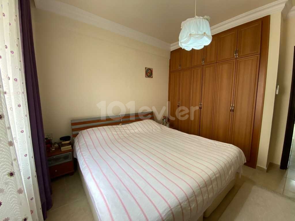 3 bedroom flat for sale Kyrenia city centre 