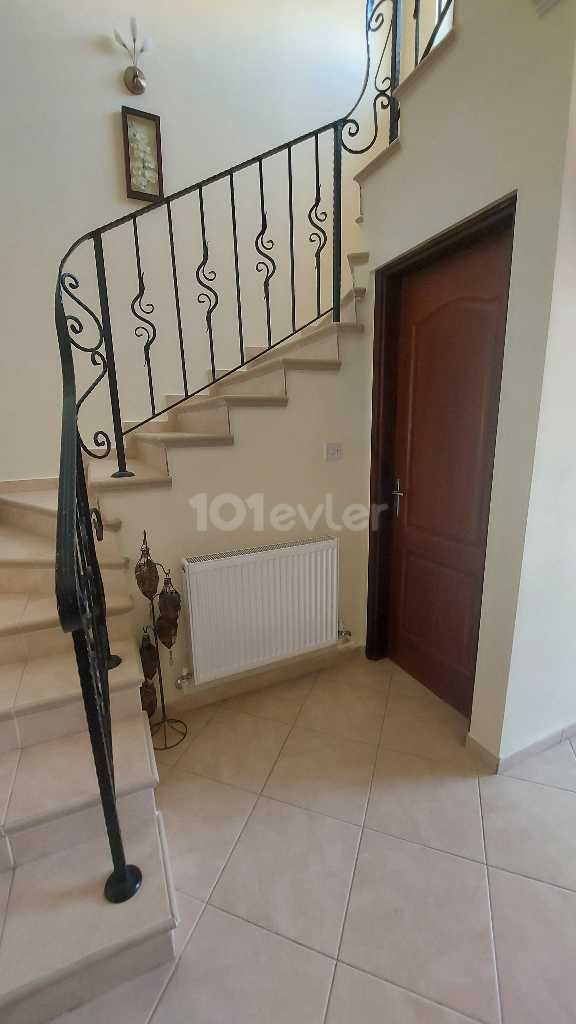 Girne Doğanköy de 3+1 ikiz villa 