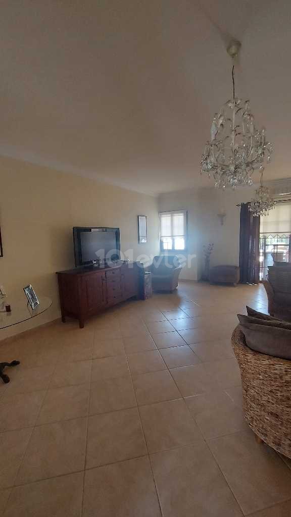 3 bedroom villa in Kyrenia 