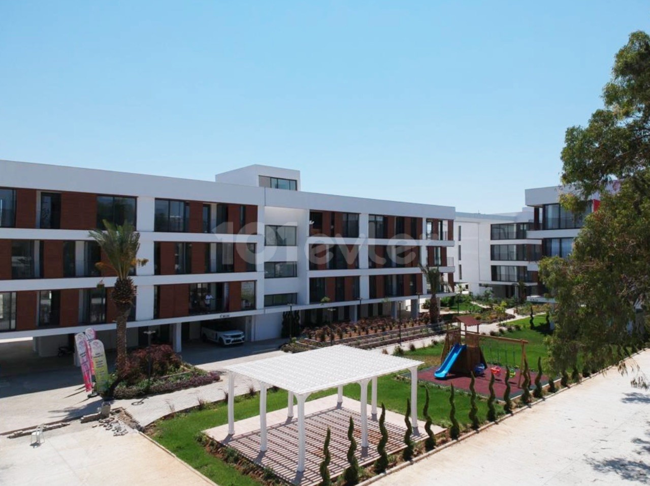 2+1 Null Wohnung Zu vermieten in Zypern Nikosia HAMITKÖY, Möbliert, bewachte Website, 1000m2 Garten, in der Nähe der Universität Haltestellen ** 