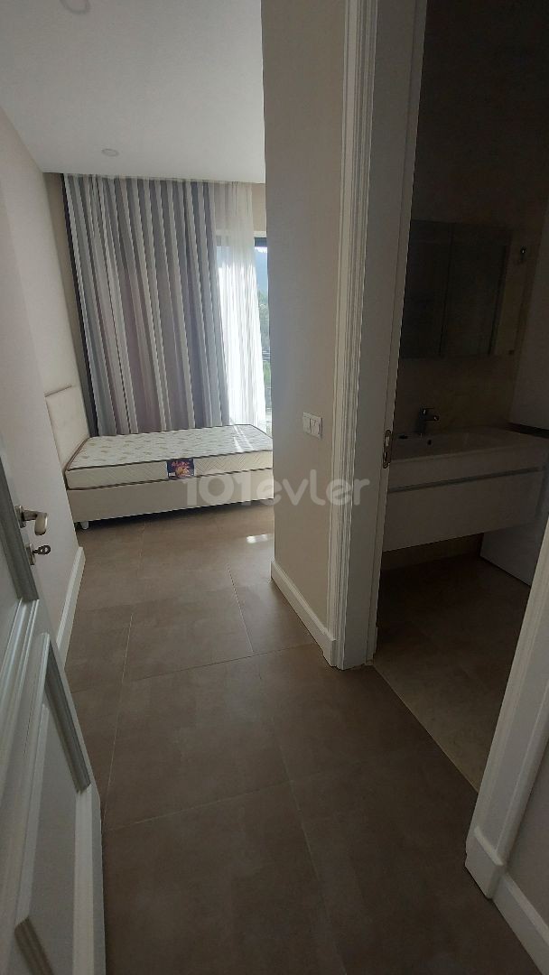 Flat To Rent in Bellapais, Kyrenia