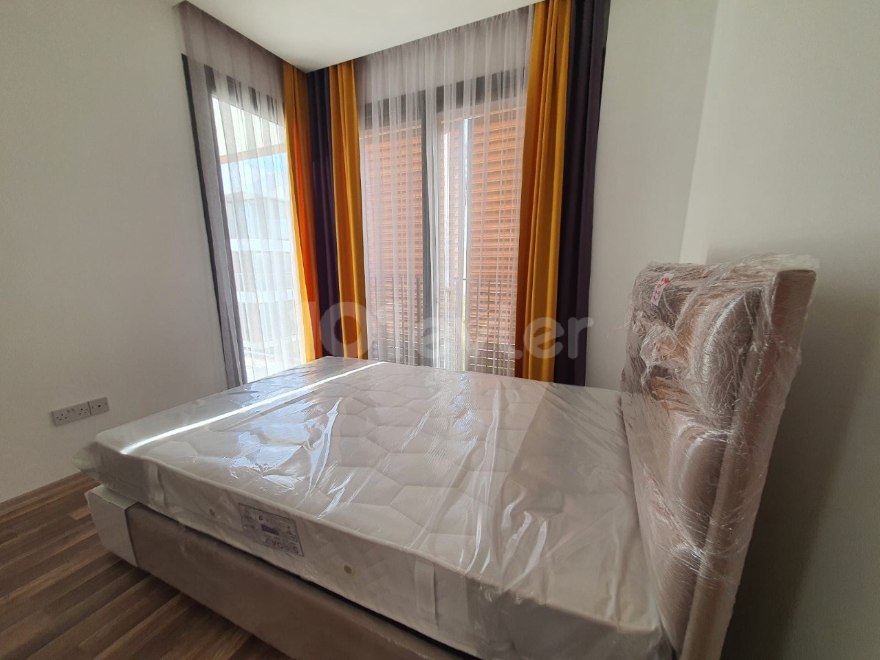 CYPRUS LEFKOŞA HAMİTKÖY 2+1 ZERO APARTMENT FOR RENT, Furnished, SECURITY SITE, 1000m2 GARDEN, NEARAR NOTAR UNIVERSITY STOPS 