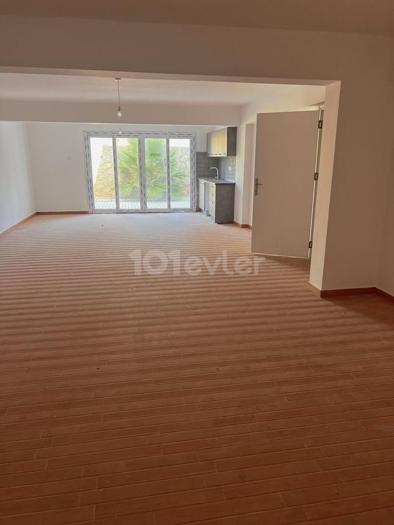 Flat For Sale in Doğanköy, Kyrenia