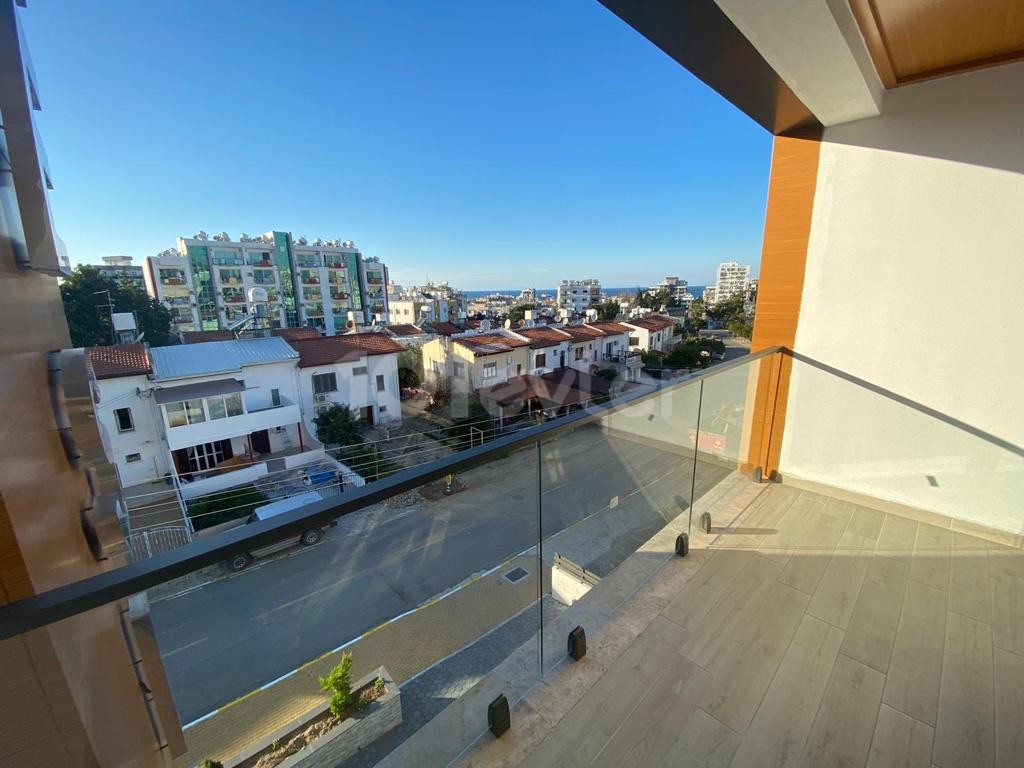 CYPRUS GİRNE CENTER, 2+1 APARTMENT FOR SALE UNFURNISHED, EXCELLENT LOCATION, PEACE PARK