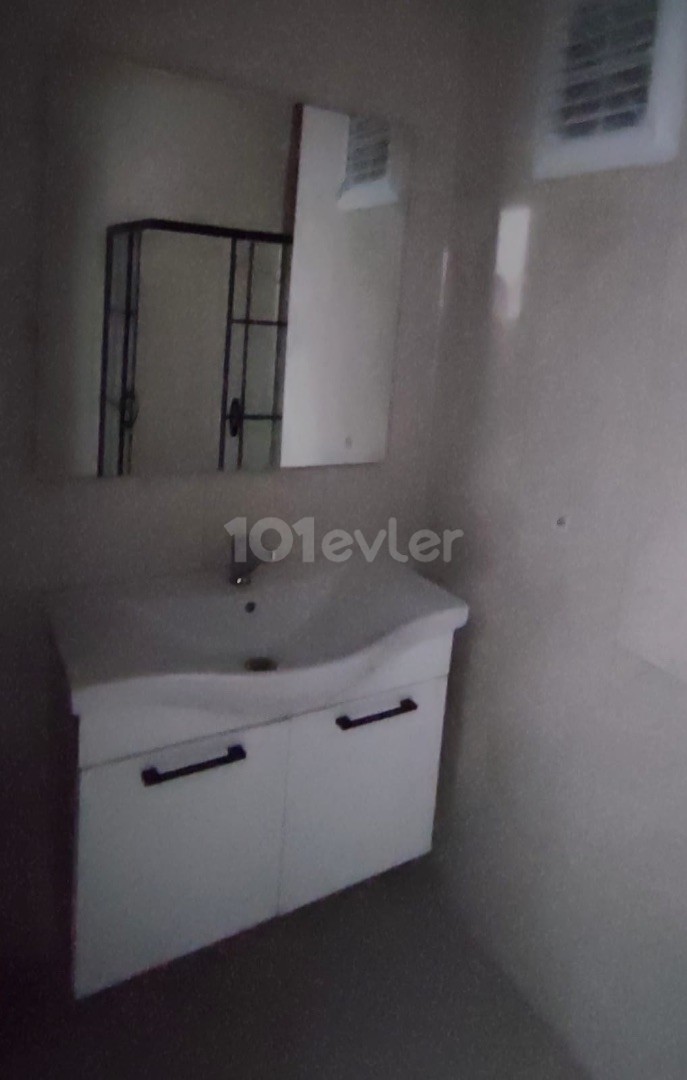 1+1 Flat for Rent in Alsancak, Kyrenia