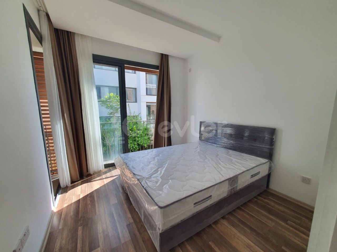 NEW FLAT IN A 2+1 FURNISHED SITE FOR SALE IN CYPRUS NICOSIA HAMİTKÖY, TENANT READY, PERFECT INVESTMENT OPPORTUNITY!