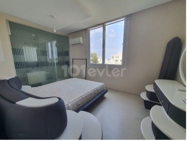 LARGE 2+1 FURNISHED FLAT FOR RENT IN CYPRUS KYRENIA CENTER, PERFECT LOCATION, ABOVE METRO PLUS MARKET