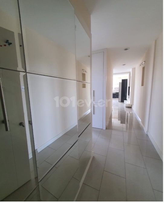 LARGE 2+1 FURNISHED FLAT FOR RENT IN CYPRUS KYRENIA CENTER, PERFECT LOCATION, ABOVE METRO PLUS MARKET