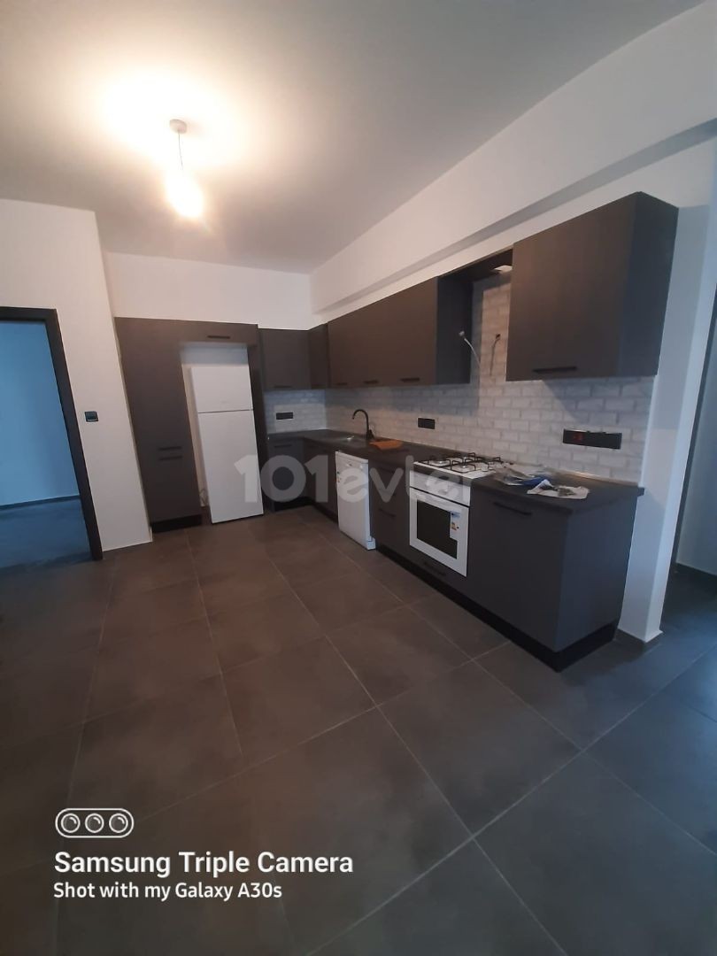 Lefkoşa Gönyeli'de Kiralık 2+1 Daire