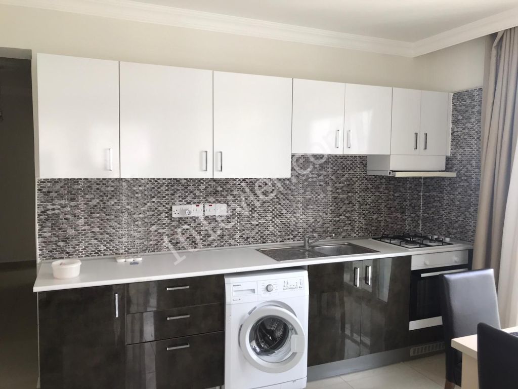 Flat To Rent in Girne Merkez, Kyrenia