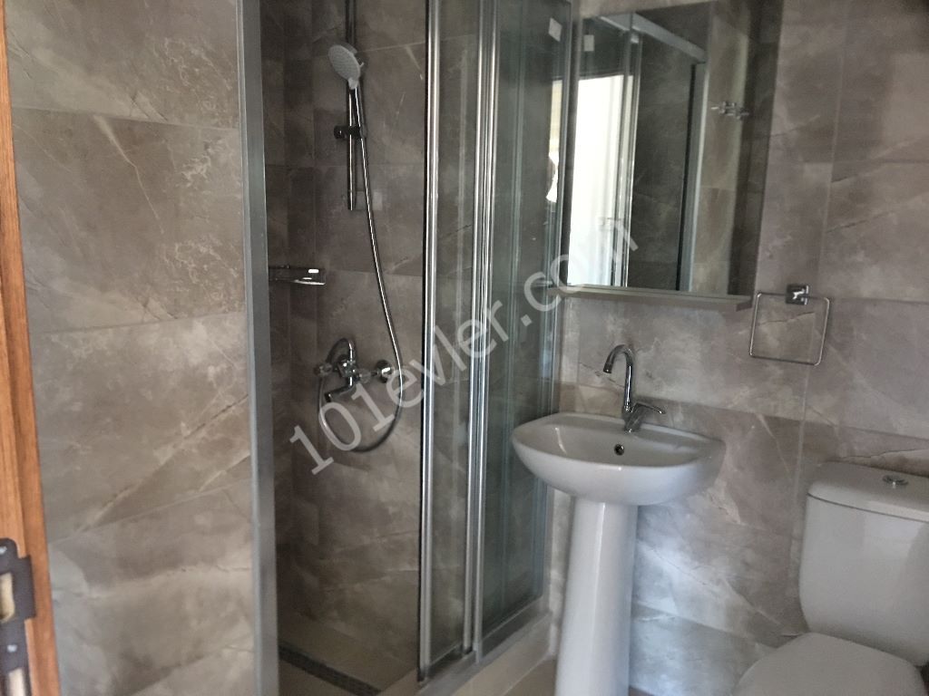 Flat To Rent in Girne Merkez, Kyrenia