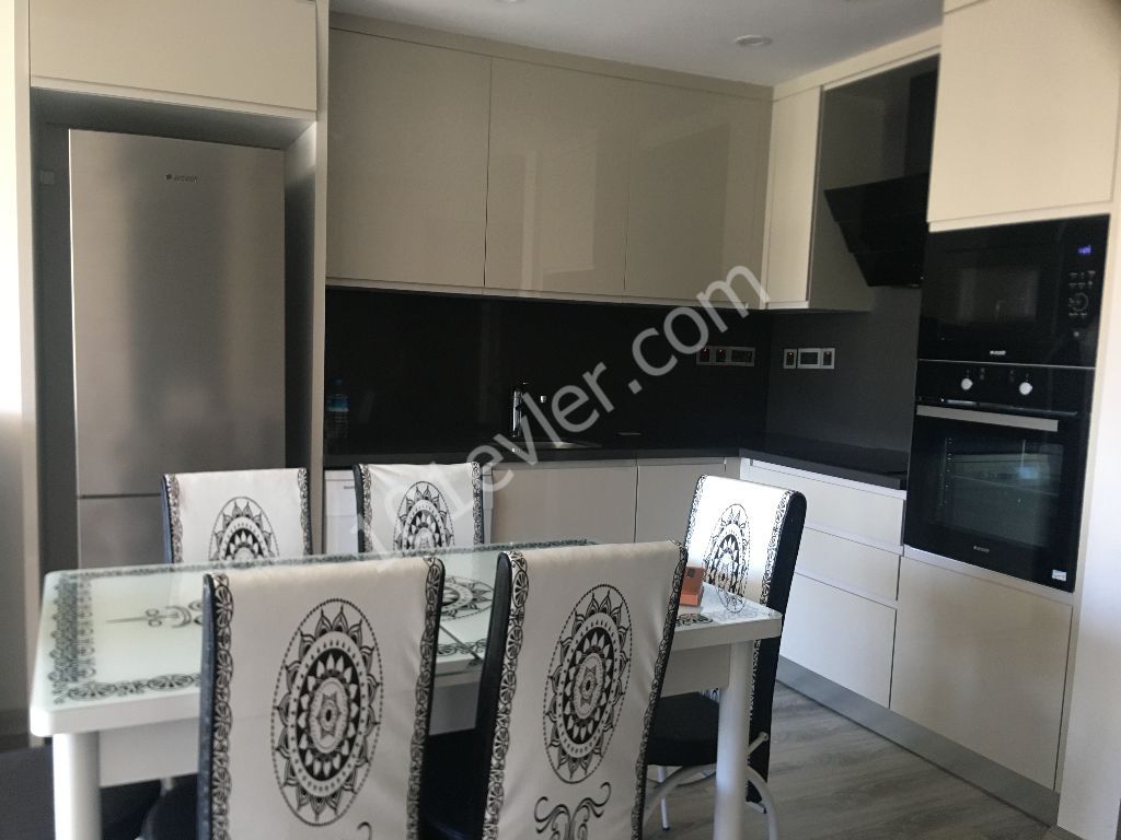 LUXURY 2 + 1 APARTMENT FOR RENT IN THE CENTER OF KYRENIA, TRNC ** 
