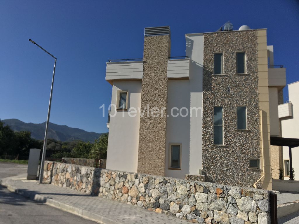 Gelegenheit! TRNC KYRENIA EDREMITTE 3+1 NEUE VILLA ZU VERKAUFEN ** 