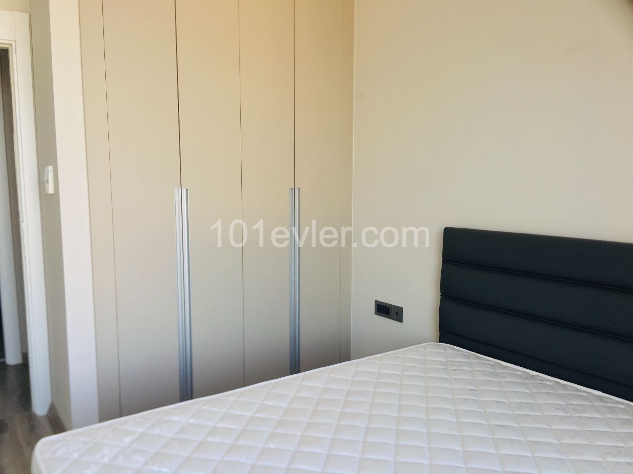 2 + 1 LU LLOGARA APARTMENTS ZUR MIETE IM ZENTRUM VON KYRENIA ** 