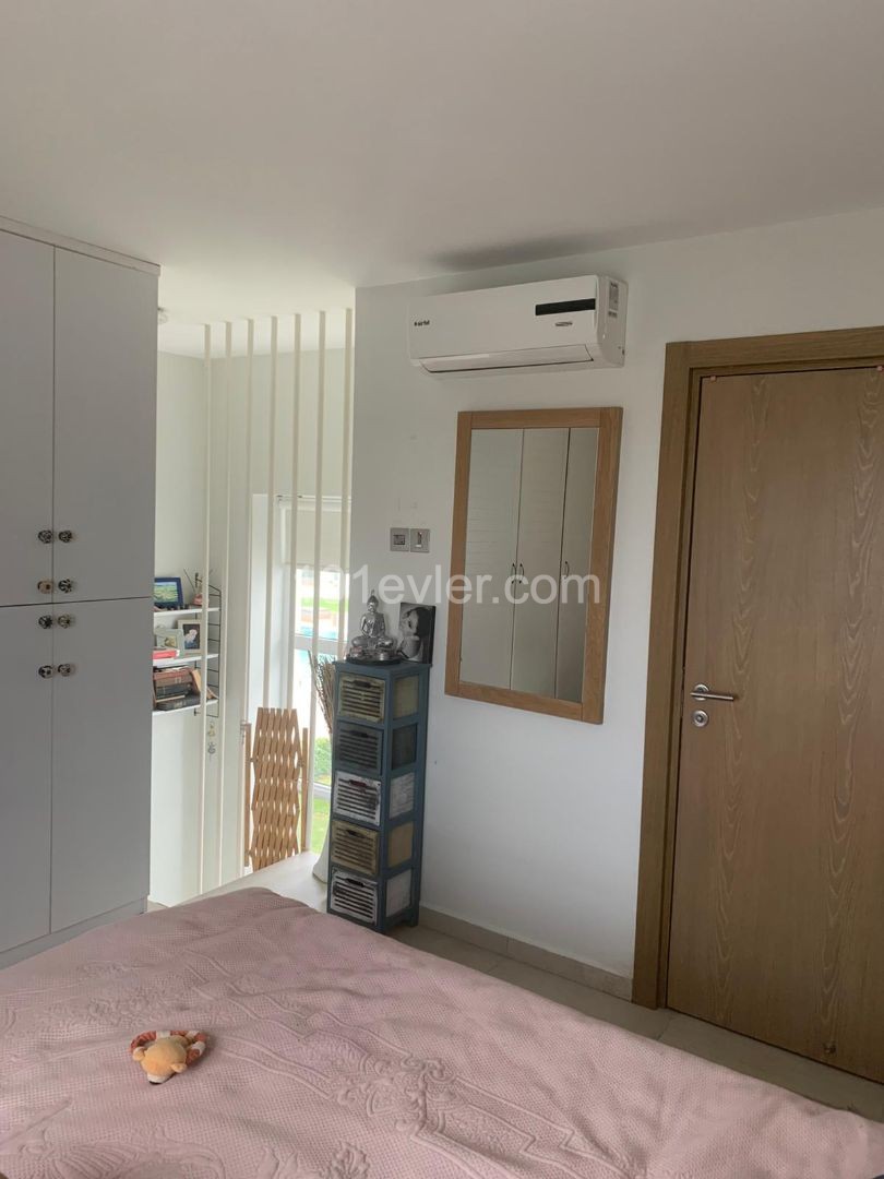 KKTC GİRNE YEŞİLTEPEDE SİTE İÇİ SATILIK DUPLEX DAİRE 