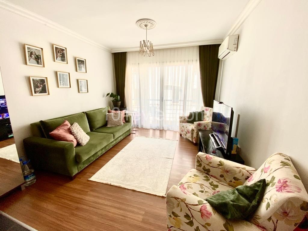 KKTC GİRNE MERKEZDE HARİKA FIRSAT SATILIK 1+1 DAİRE 