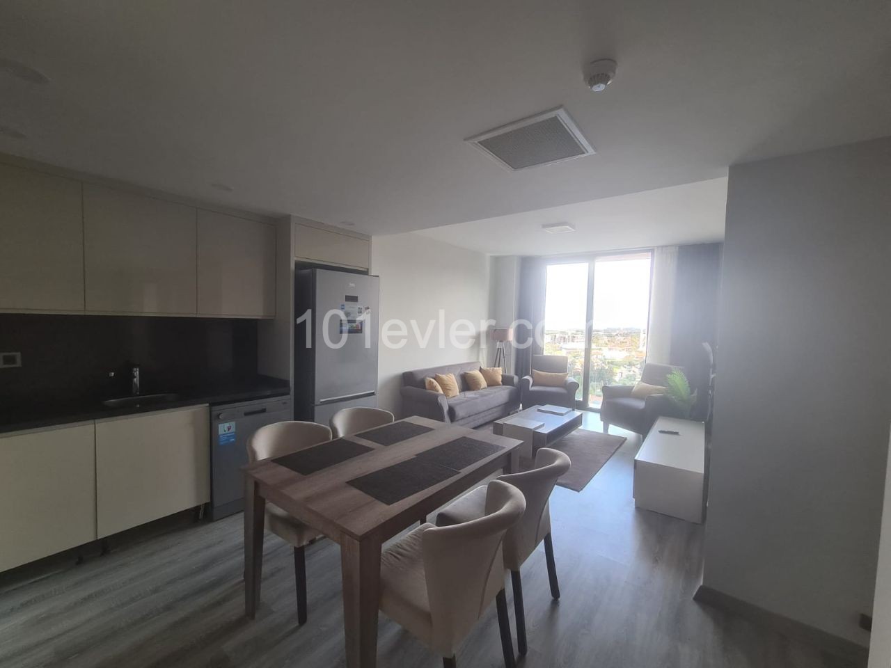 LUXURIOUS FLATS FOR RENT IN KKTC KYRENIA CENTER ** 