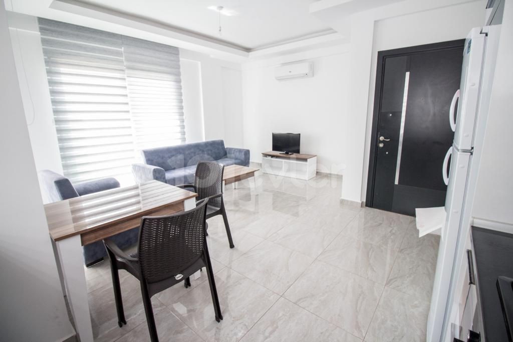 2+1 NEUE WOHNUNG ZUR MIETE IM ZENTRUM VON KYRENIA ** 