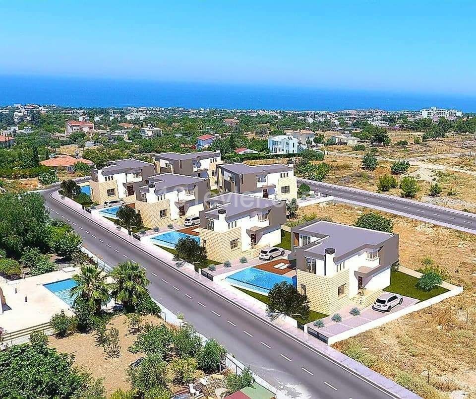 Girne Çatalköyde  Havuzlu satilik Villa