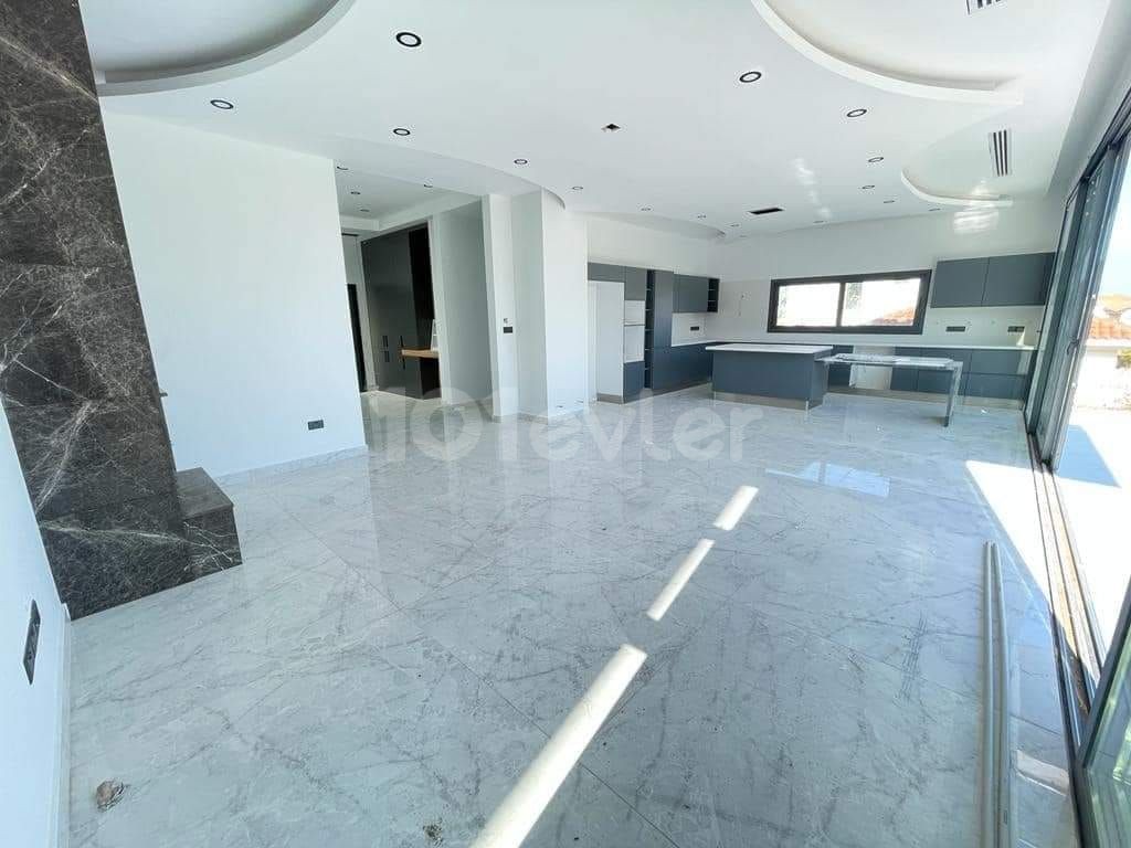 Girne Çatalköy'de Satılık Villa / Villa For Sale in Çatalköy