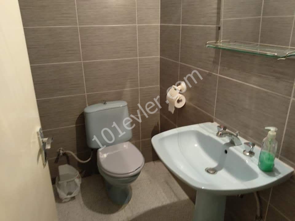 Flat To Rent in Girne Merkez, Kyrenia