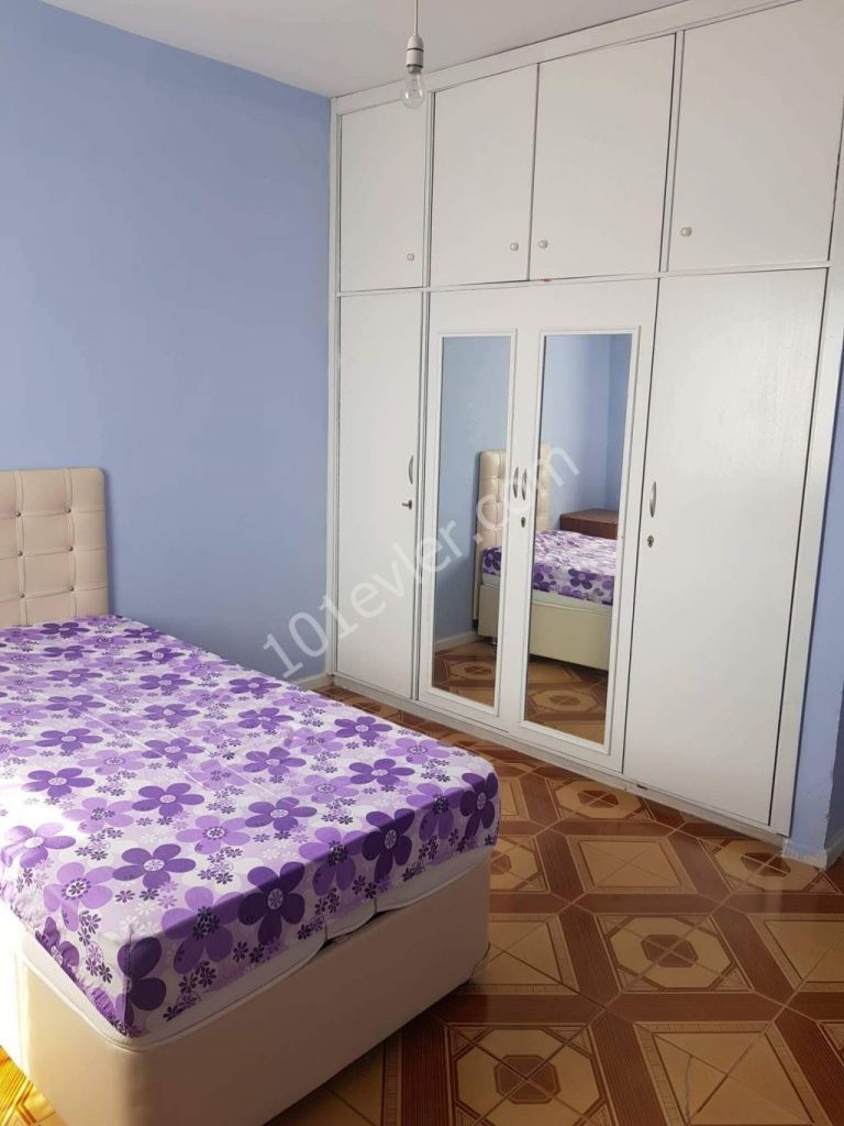 Flat To Rent in Girne Merkez, Kyrenia