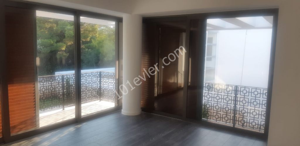 Villa For Sale in Edremit, Kyrenia