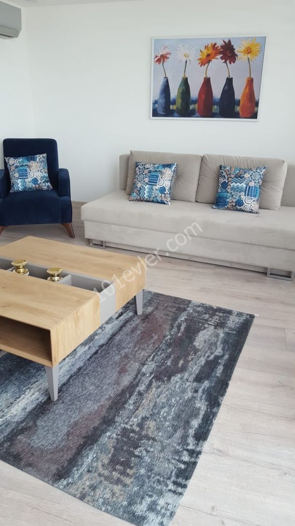 Flat To Rent in Yukarı Girne, Kyrenia