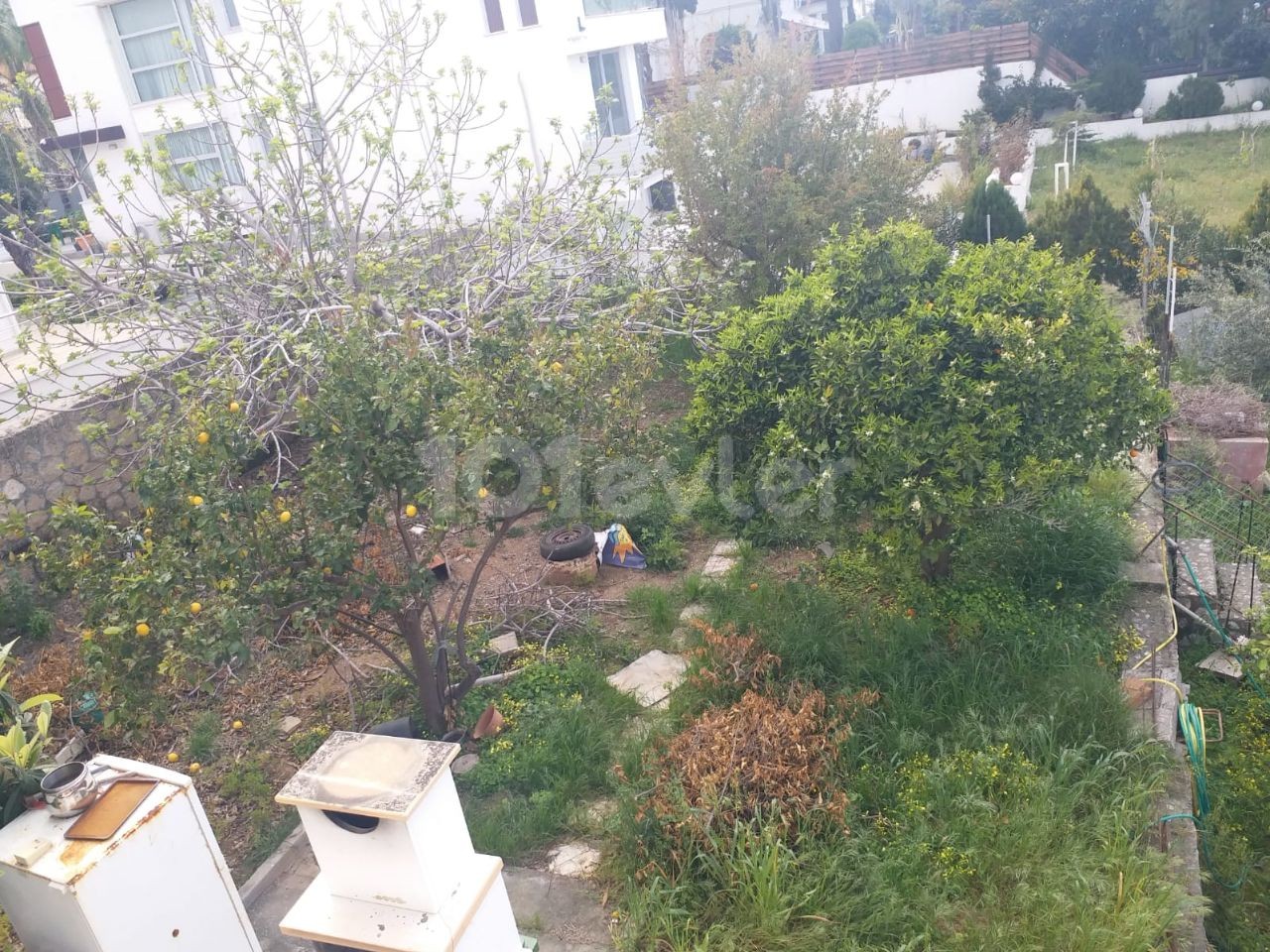 3+1 VILLA WITH LARGE GARDEN IN ÇATALKOY REGION IN KYRENIA