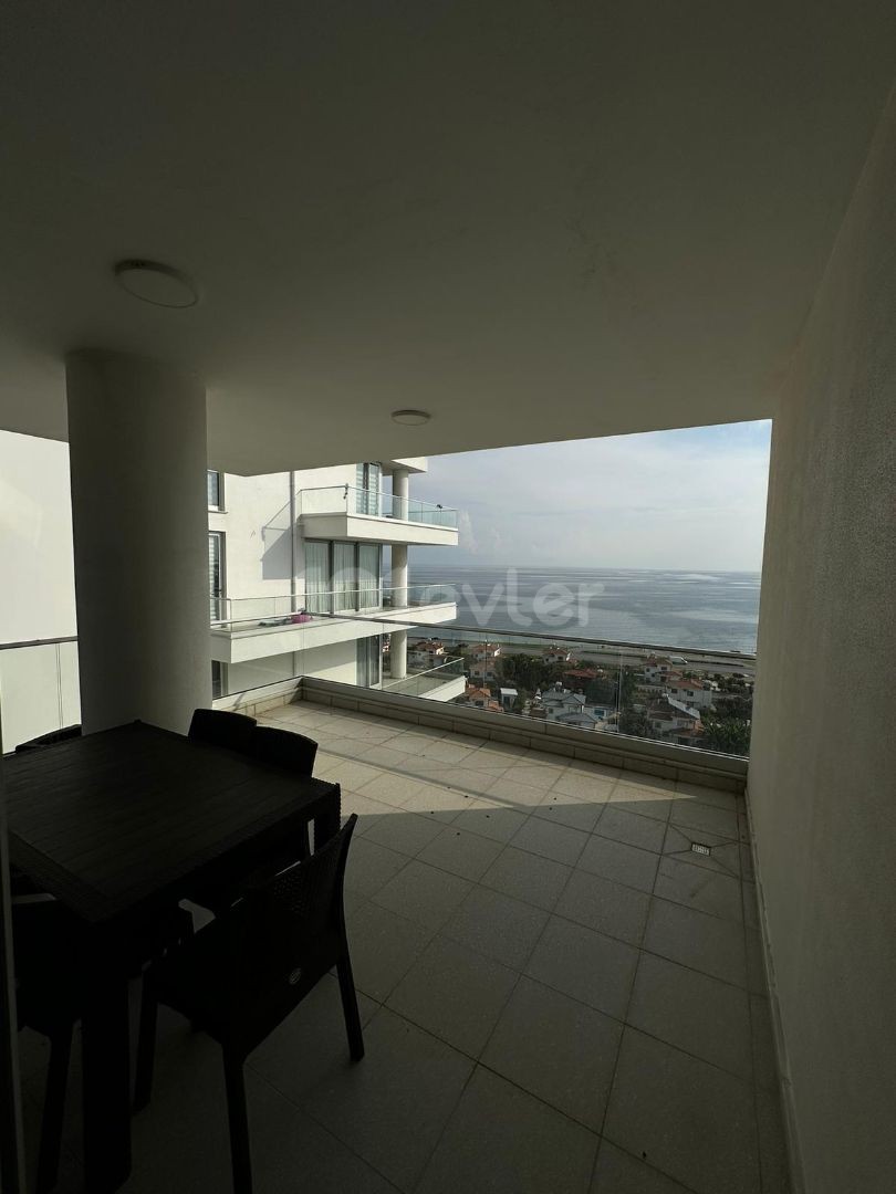 2+1 flat with sea view 