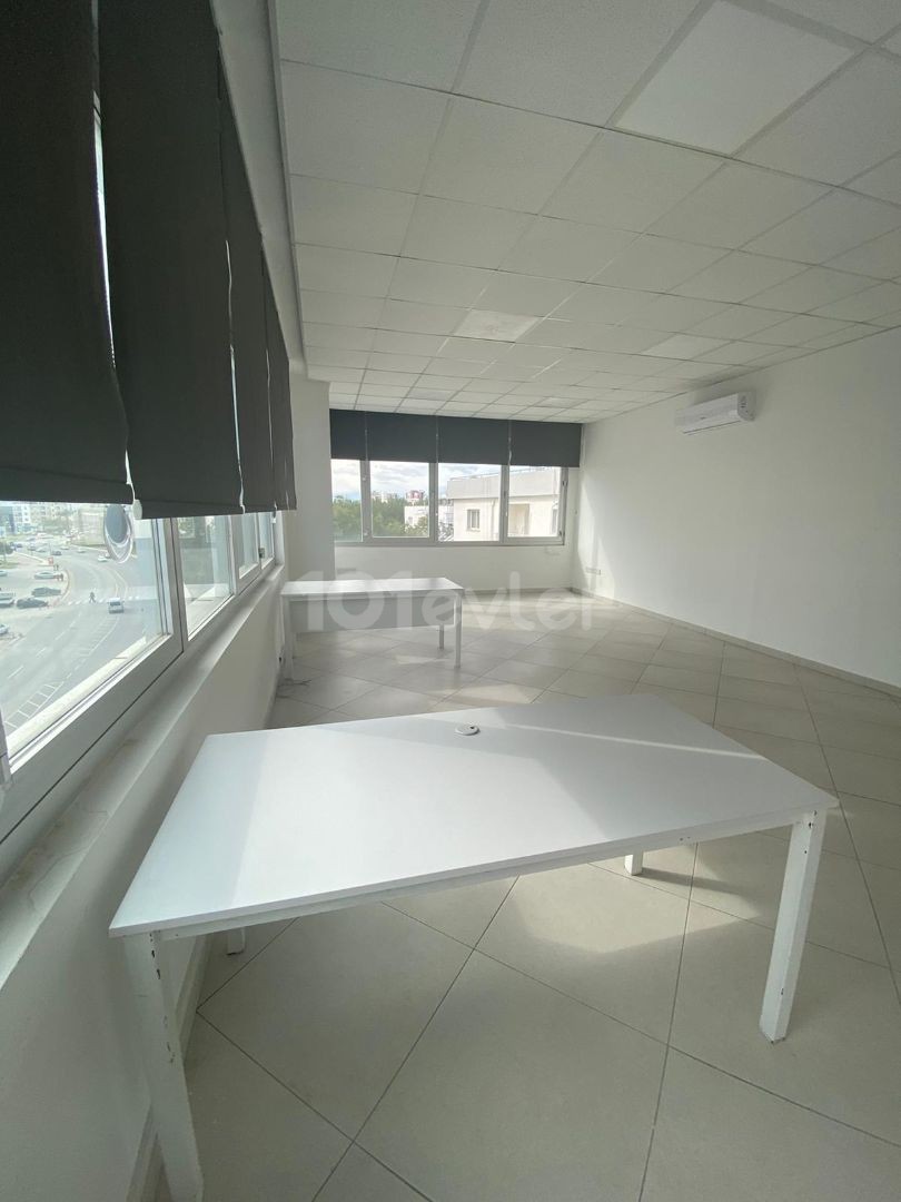 OFFICE IN OFFICE BUILDING FOR RENT